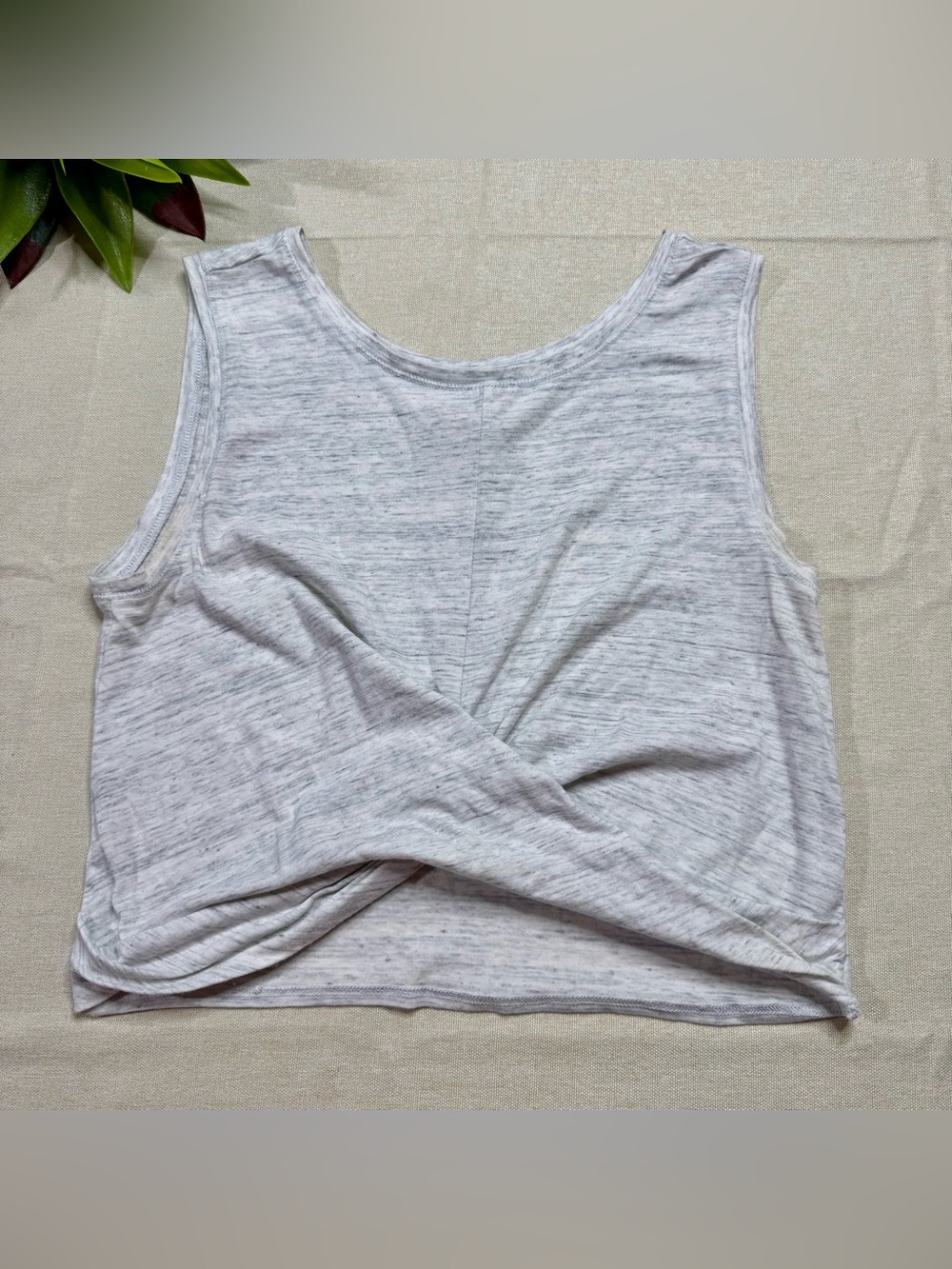 Core 10 Gray Twist Front Tank Top Sleeveless Athletic Yoga Size M - Picture 2 of 7